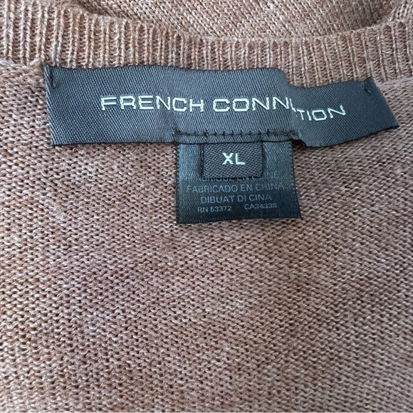 French Connection Tan Vneck Long Sleeve Lightweight Sweater Size XL - Picture 6 of 6